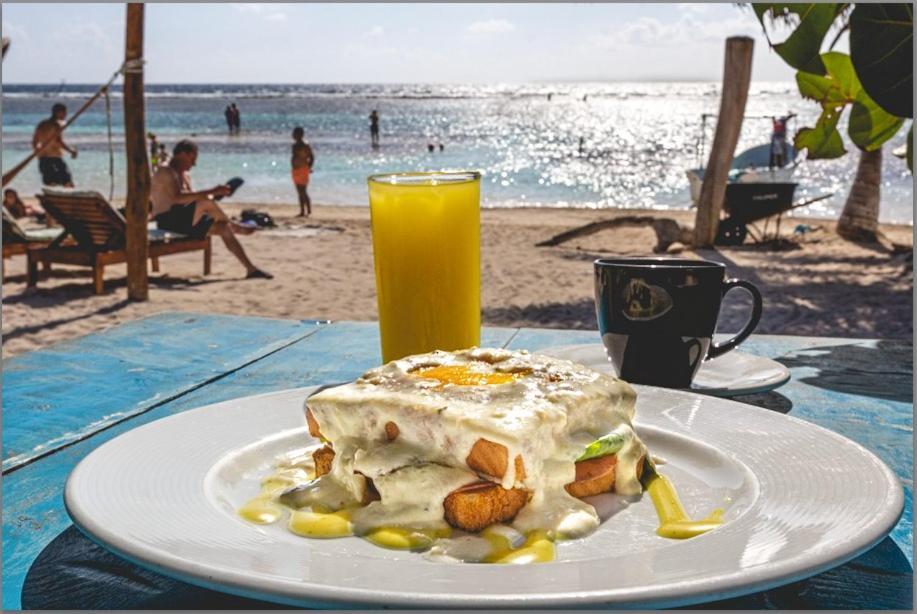 Hotel Blue Reef Frente Al Mar Mahahual Eksteriør billede